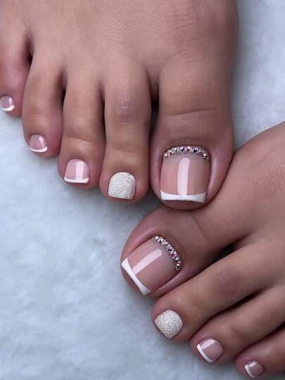 Pedicure com decoração 